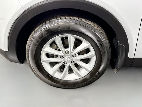 Used 2018 Kia Sorento L image 37