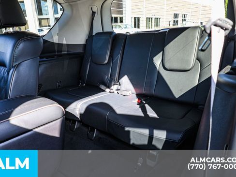 Used 2024 Nissan Armada Platinum w/ Captain's Chairs Package AWD/4WD image 22