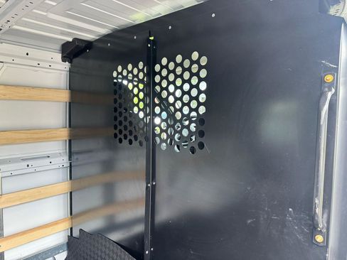 Used 2025 RAM ProMaster 2500 w/ U-Haul Equipment Group FWD image 9