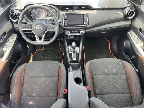 Used 2019 Nissan Kicks SR w/ Exterior Electronics Package FWD image 18