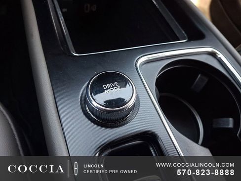 Certified 2023 Lincoln Corsair AWD image 26