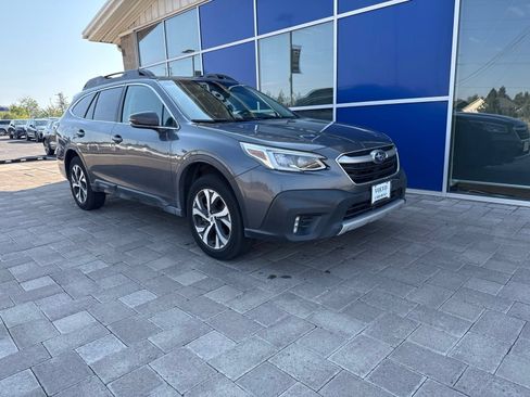 Used 2022 Subaru Outback Limited AWD/4WD image 2