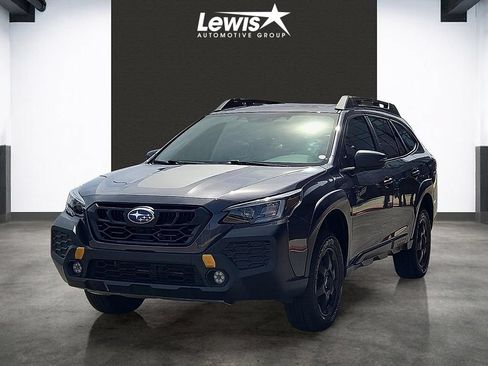 Used 2025 Subaru Outback Wilderness AWD/4WD image 1