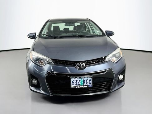 Used 2014 Toyota Corolla S Premium w/ Driver Convenience Package FWD image 3