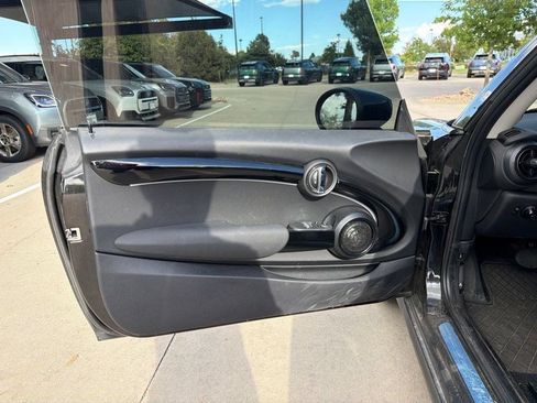 Used 2024 MINI Cooper SE FWD image 9