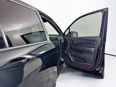 Used 2023 Honda Passport EX-L image 33