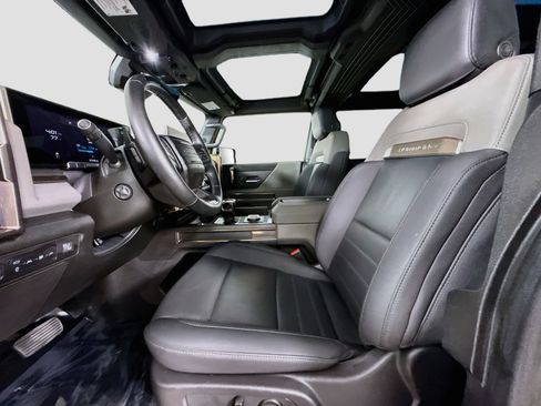 Used 2024 GMC Hummer EV 3X AWD/4WD image 23