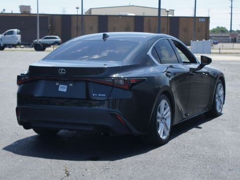 Used 2023 Lexus IS 300 w/ Comfort Package RWD image 19