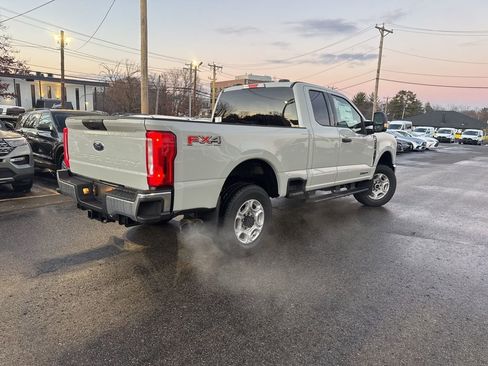 New 2026 Ford F350 XLT w/ FX4 Off-Road Package image 6