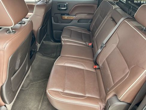Used 2015 Chevrolet Silverado 2500 High Country w/ Duramax Plus Package AWD/4WD image 17