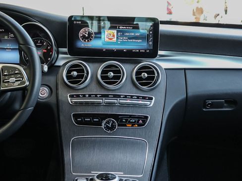 Used 2020 Mercedes-Benz C 300 Sedan image 16