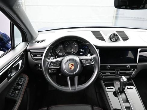 Certified 2023 Porsche Macan Turbo AWD/4WD image 17