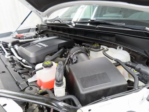 Used 2024 GMC Yukon XL SLT w/ SLT Premium Package image 26