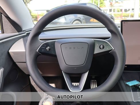 Used 2024 Tesla Model 3 Performance AWD/4WD image 3
