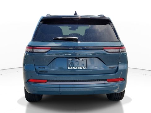 New 2026 Jeep Grand Cherokee Summit AWD/4WD image 5