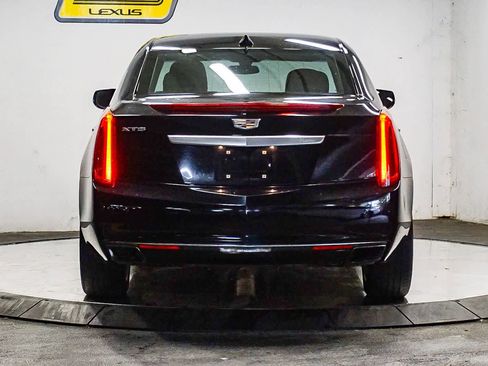 Used 2017 Cadillac XTS Luxury FWD image 3