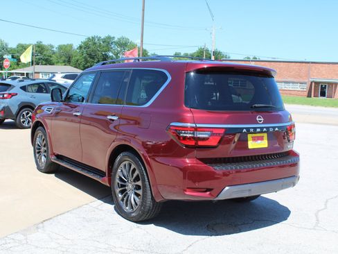 Used 2023 Nissan Armada Platinum w/ Captain's Chairs Package RWD image 7
