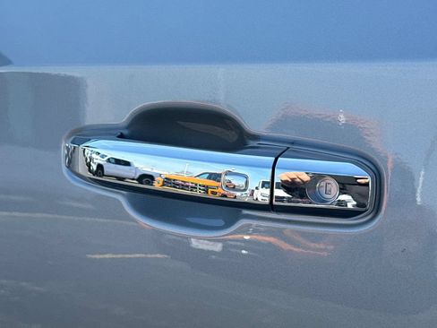 New 2026 GMC Sierra 1500 Denali Ultimate AWD/4WD image 13