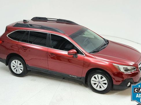 Used 2018 Subaru Outback 2.5i Premium image 18