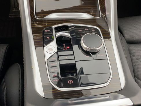 Used 2026 BMW X6 xDrive40i image 15