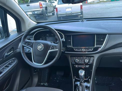 Used 2019 Buick Encore Preferred image 11