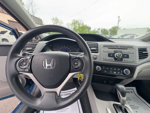 Used 2012 Honda Civic LX image 17