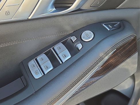 Used 2026 BMW X7 xDrive40i image 21