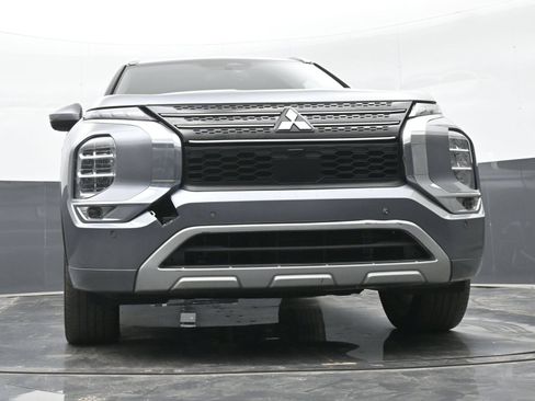 Used 2022 Mitsubishi Outlander SEL FWD image 41