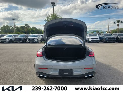 Used 2024 Mercedes-Benz CLE 300 4MATIC Coupe image 29