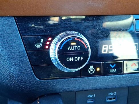 Used 2022 Mitsubishi Outlander SEL image 19