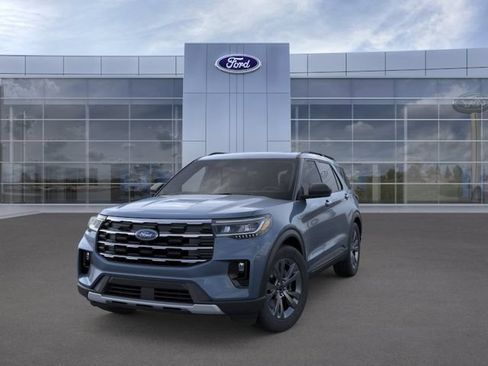 New 2026 Ford Explorer Active w/ Active Comfort Package AWD/4WD image 2