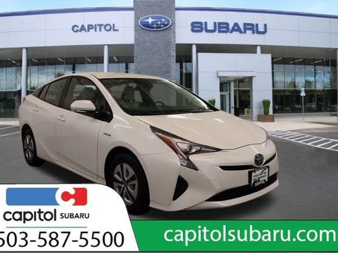 Used 2017 Toyota Prius Two w/ Carpet Mat Package image 1