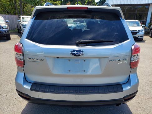 Used 2014 Subaru Forester 2.5i Limited AWD/4WD image 5
