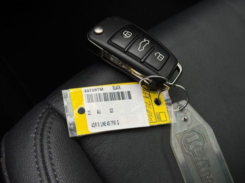 Used 2022 Audi Q3 2.0T Premium w/ Convenience Package image 35