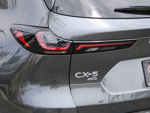 New 2026 MAZDA CX-5 Preferred AWD/4WD image 7