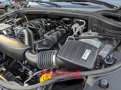 Used 2023 Dodge Durango GT image 32