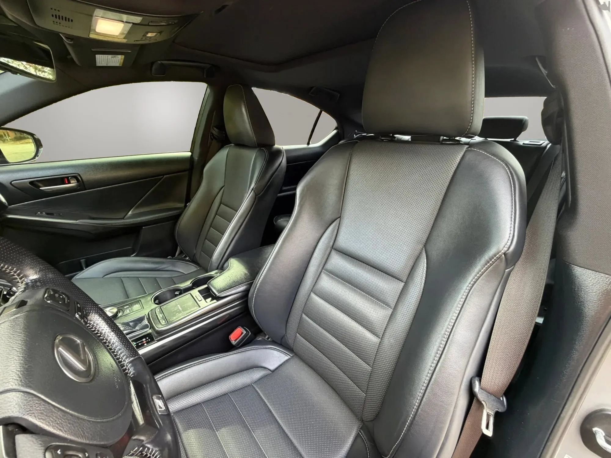 Used 2022 Lexus IS 350 F Sport w/ Navigation Package RWD image 10