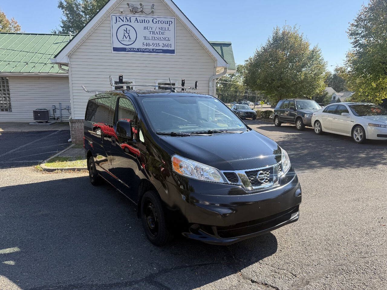 Used 2020 Nissan NV200 SV FWD image 1