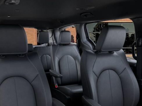 New 2026 Chrysler Voyager LX image 26