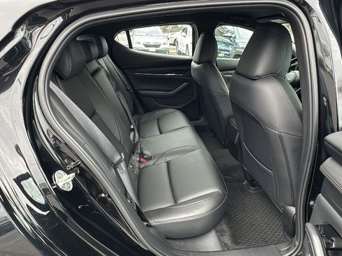 Certified 2025 MAZDA MAZDA3 s Sport image 22