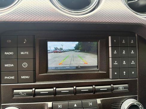 Certified 2017 Ford Mustang Coupe RWD image 24