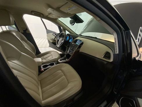 Used 2013 Buick Verano Leather image 38