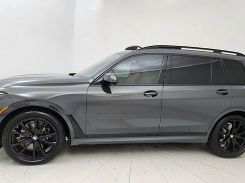 Used 2026 BMW X7 xDrive40i w/ M Sport Package AWD/4WD image 3