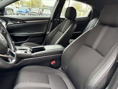 Used 2020 Honda Civic Sport image 16