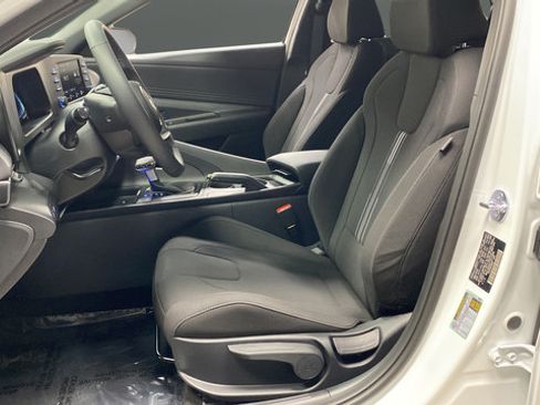 New 2026 Hyundai Elantra Sport FWD image 9