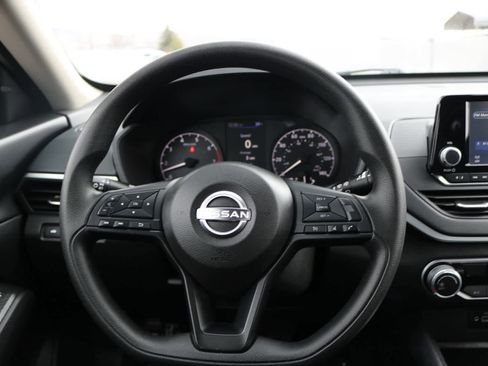 Used 2023 Nissan Altima 2.5 S image 21