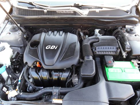 Used 2012 Kia Optima LX w/ Convenience Pkg image 25