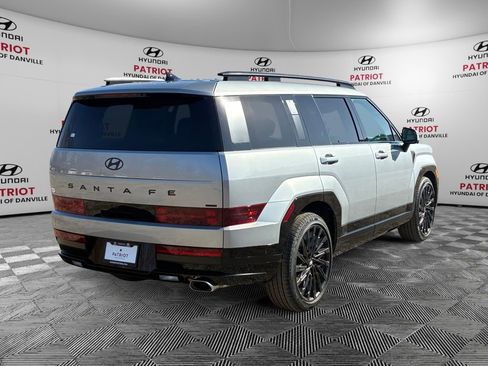 Used 2025 Hyundai Santa Fe Calligraphy image 3