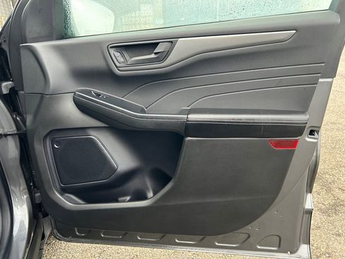 Used 2024 Ford Escape Active image 25