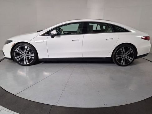 Used 2022 Mercedes-Benz EQS 450+ Sedan image 7